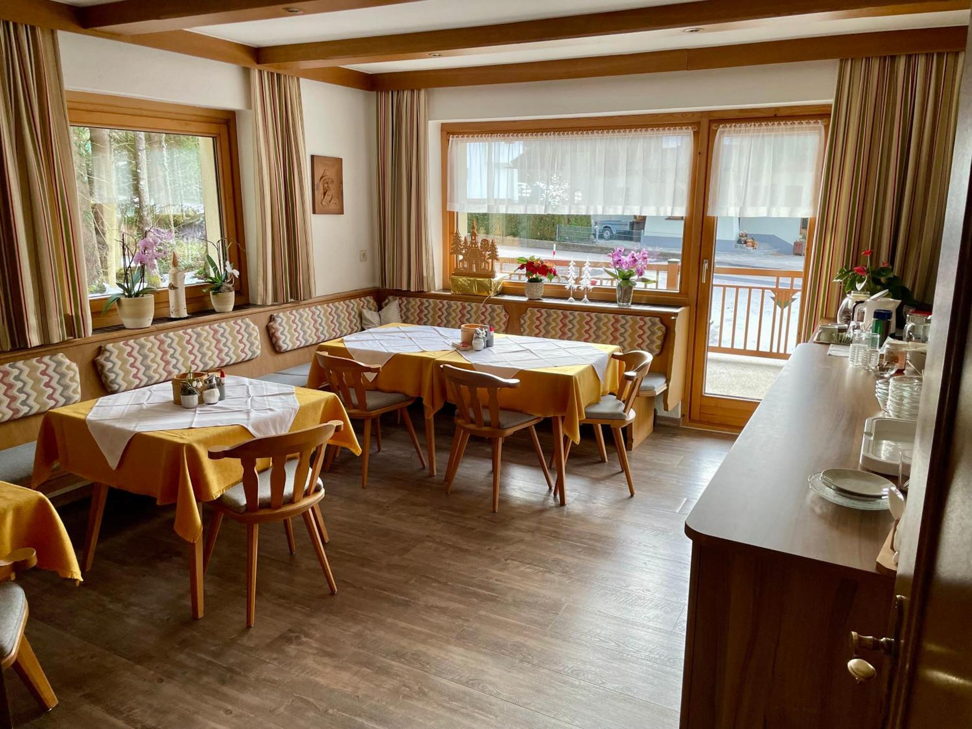 Haus Groeblacher ไมย์อาโฮเฟิน ภายนอก รูปภาพ